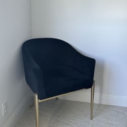 Set of 2 – Black Velvet Chairs