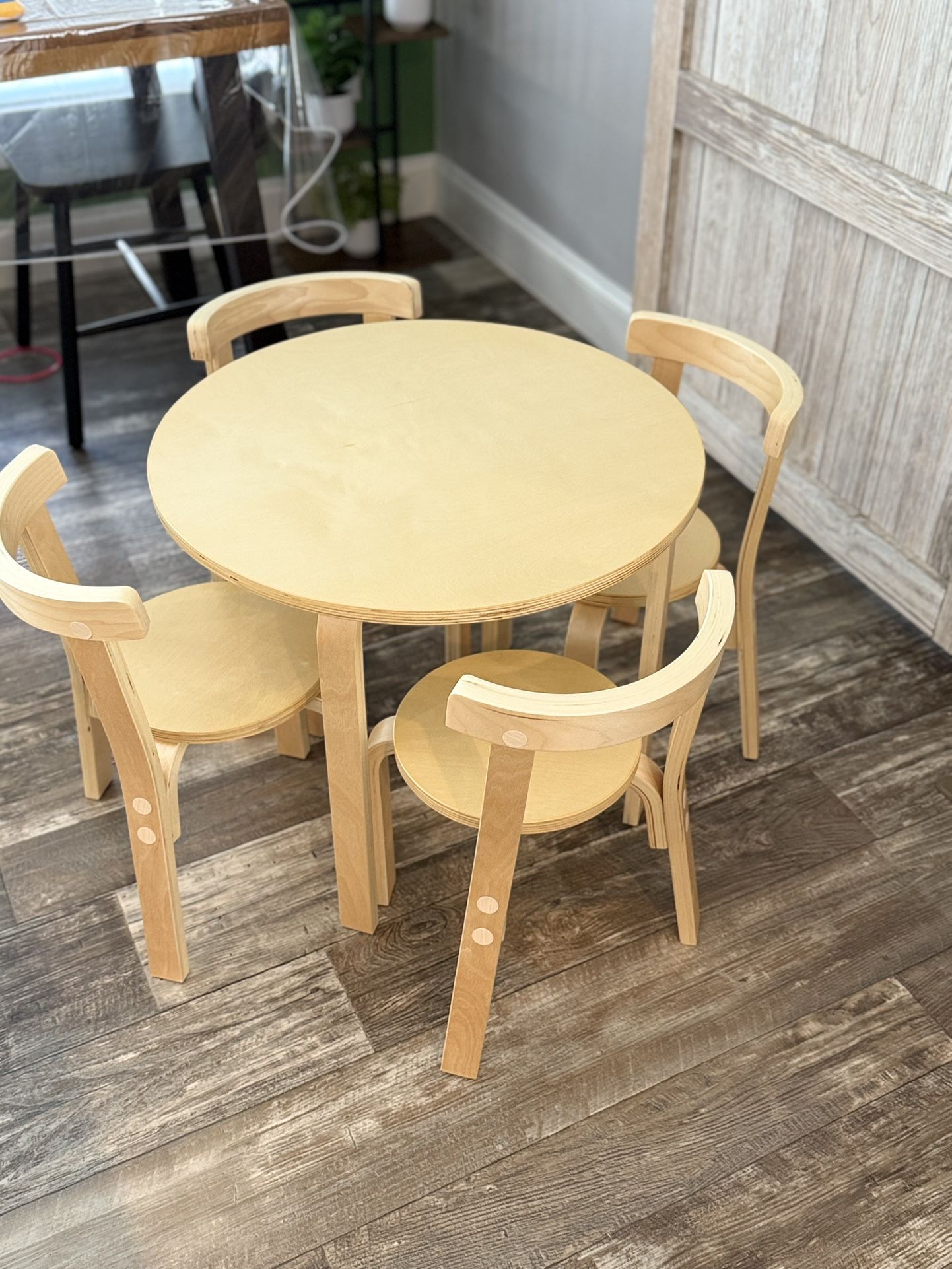 Kids Wooden Table W/ Chairs 