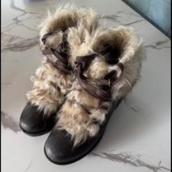  Wanted Stratton Womens Size 6 Boots