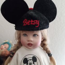 VINTAGE MOUSEKETEER DOLL 