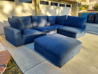 Dream Navy 5-Piece Modular Sectional with 2 Corners, 2 Armless chairs and 1 Ottoman