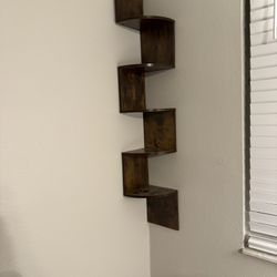 Corner Shelf 
