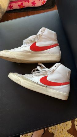 Size 7 old skool Nikes red swoosh