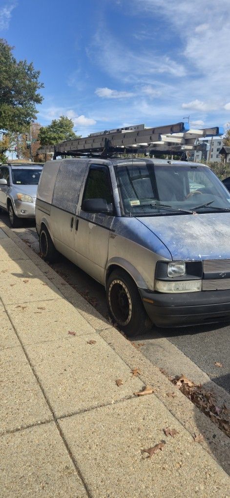 2004 Chevrolet Astro