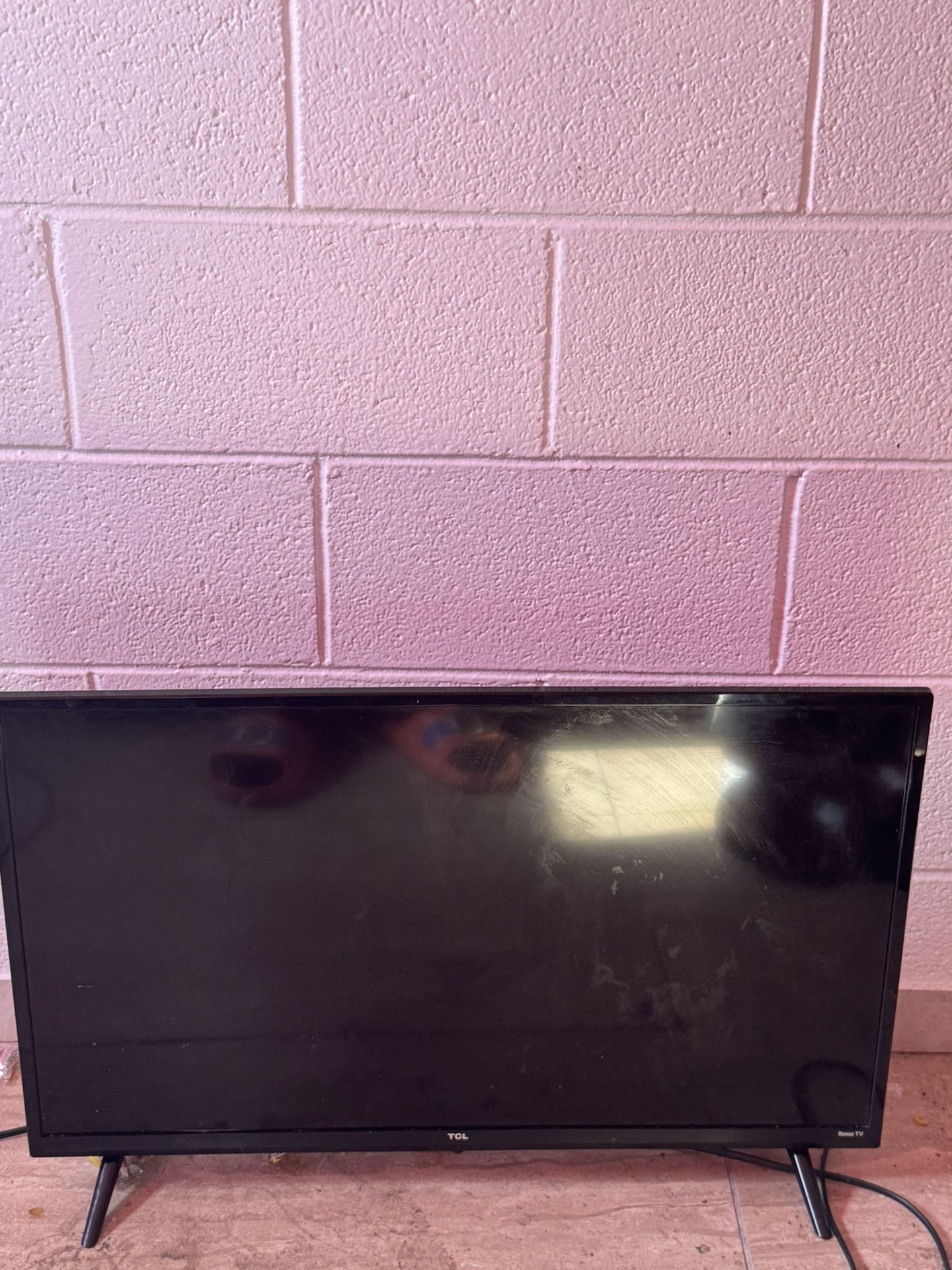 TCL ROKU TV
