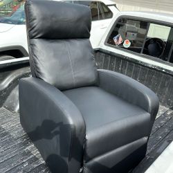 Recliner Chair