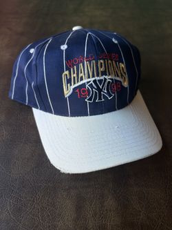 Vintage 1998 New York Yankees World Series Champions Pin-Stripe SnapBack Hat