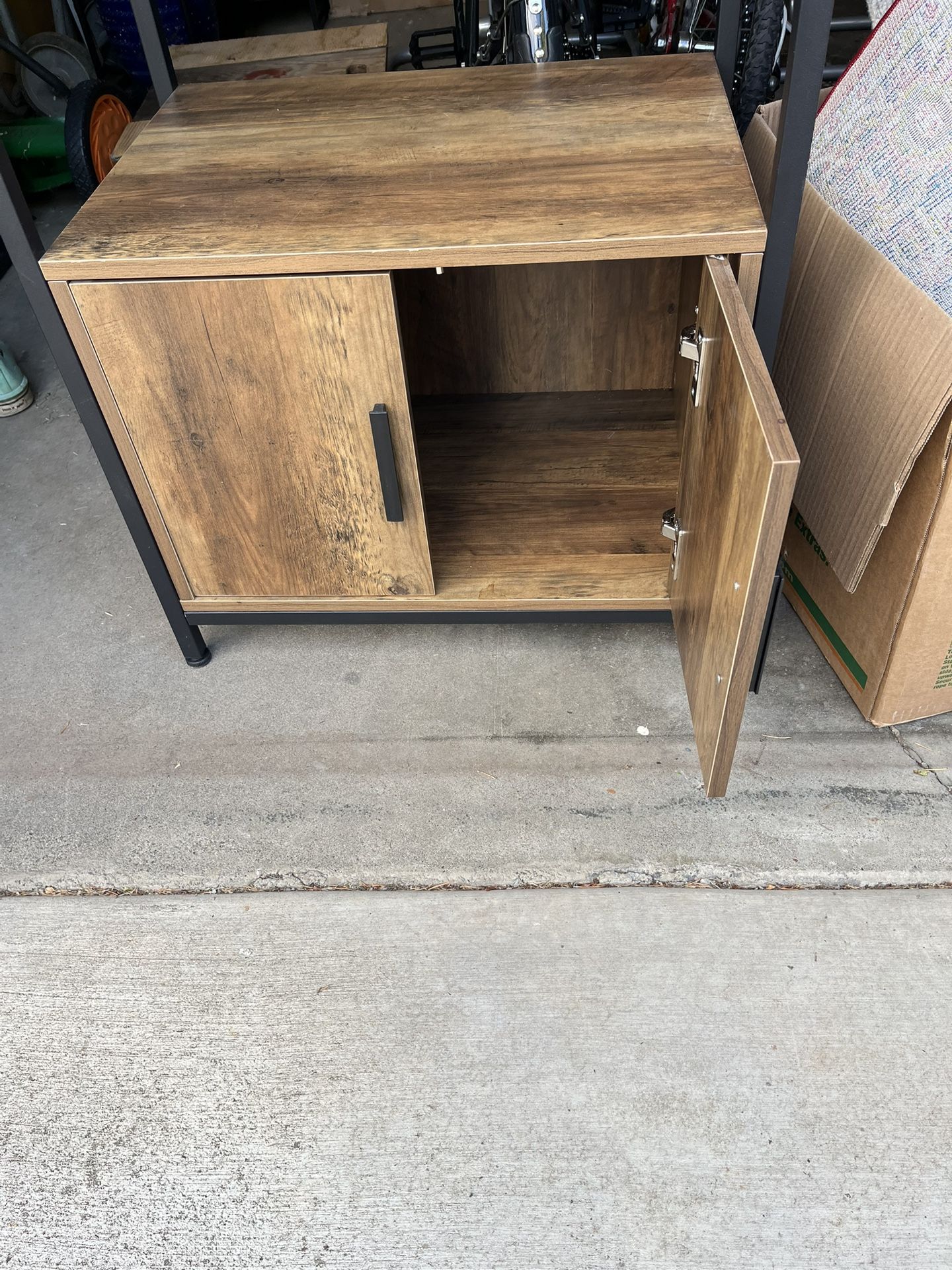 reclaimed wood  coffee car