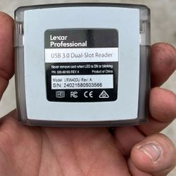 LEXAR SD / CF card reader USB3