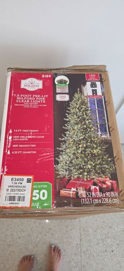 7.5ft Pre-Lit Milford Pine Artificial Christmas Tree