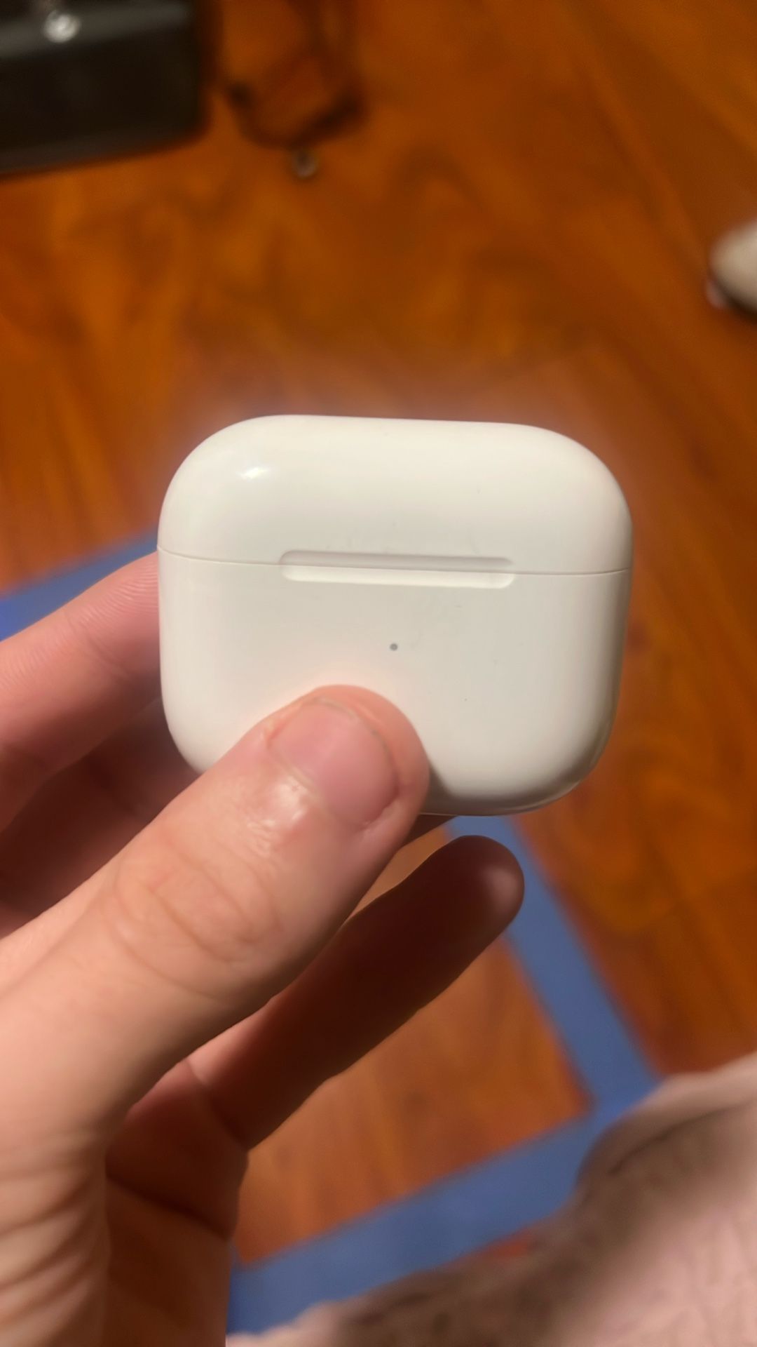 Apple AirPods 4