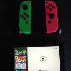 Nintendo Switch 1 Like New + Mario Case