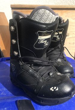 Snow board boots