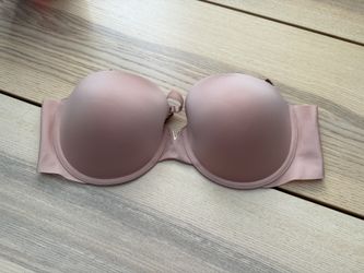 Victoria’s Secret 38D Bra