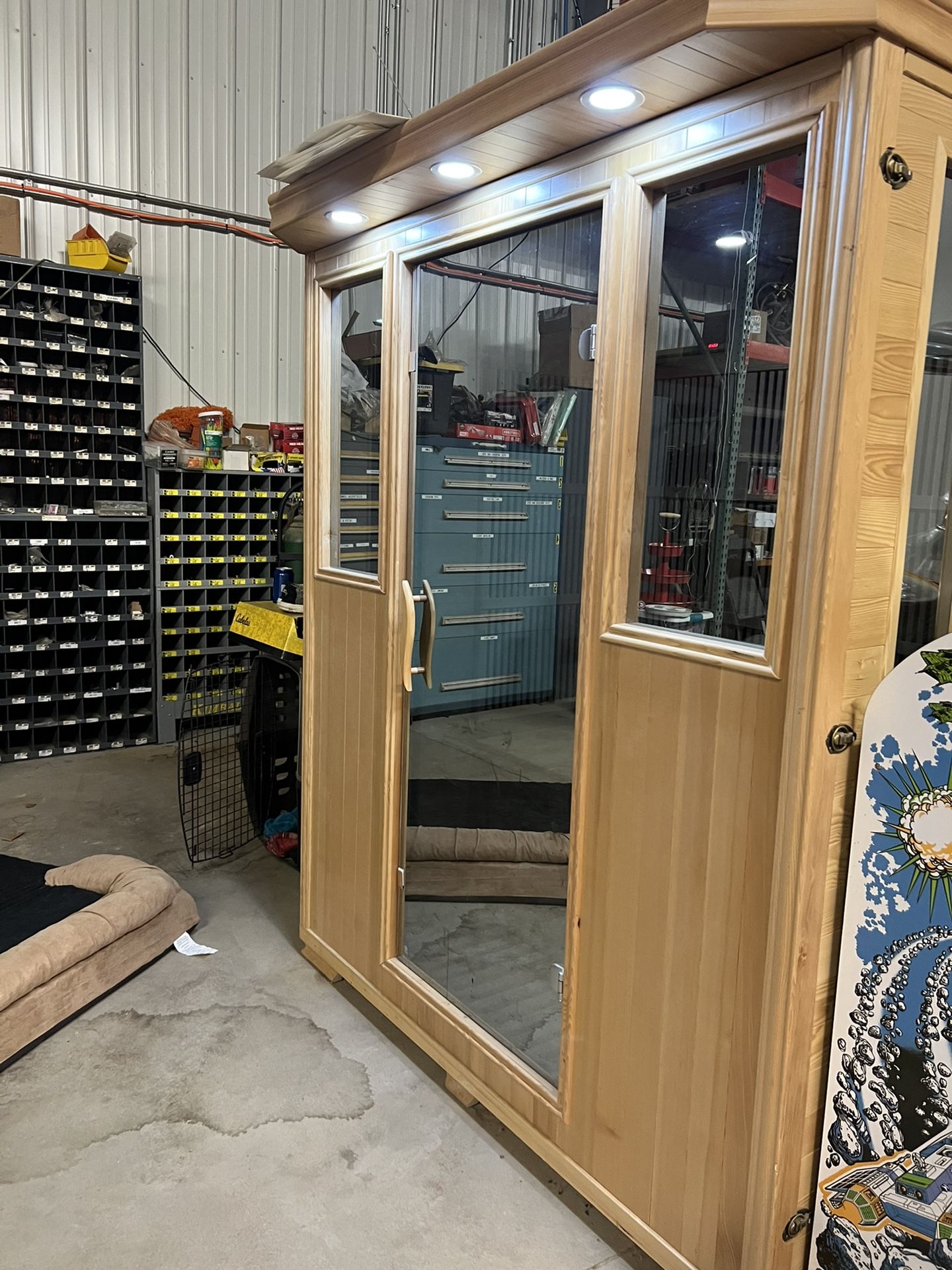 Brand New Sauna Used 1 Time