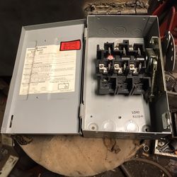 On  Off    Switch   Box