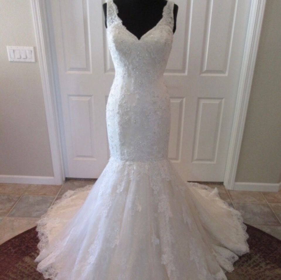 Justin Alexander Wedding Dress Size 4