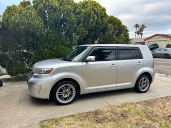2010 Scion xB