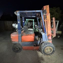 Toyota Forklift 
