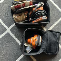 PNEUMATIC 3-1/2 IN. FULL-SIZE PALM NAILER And Sander