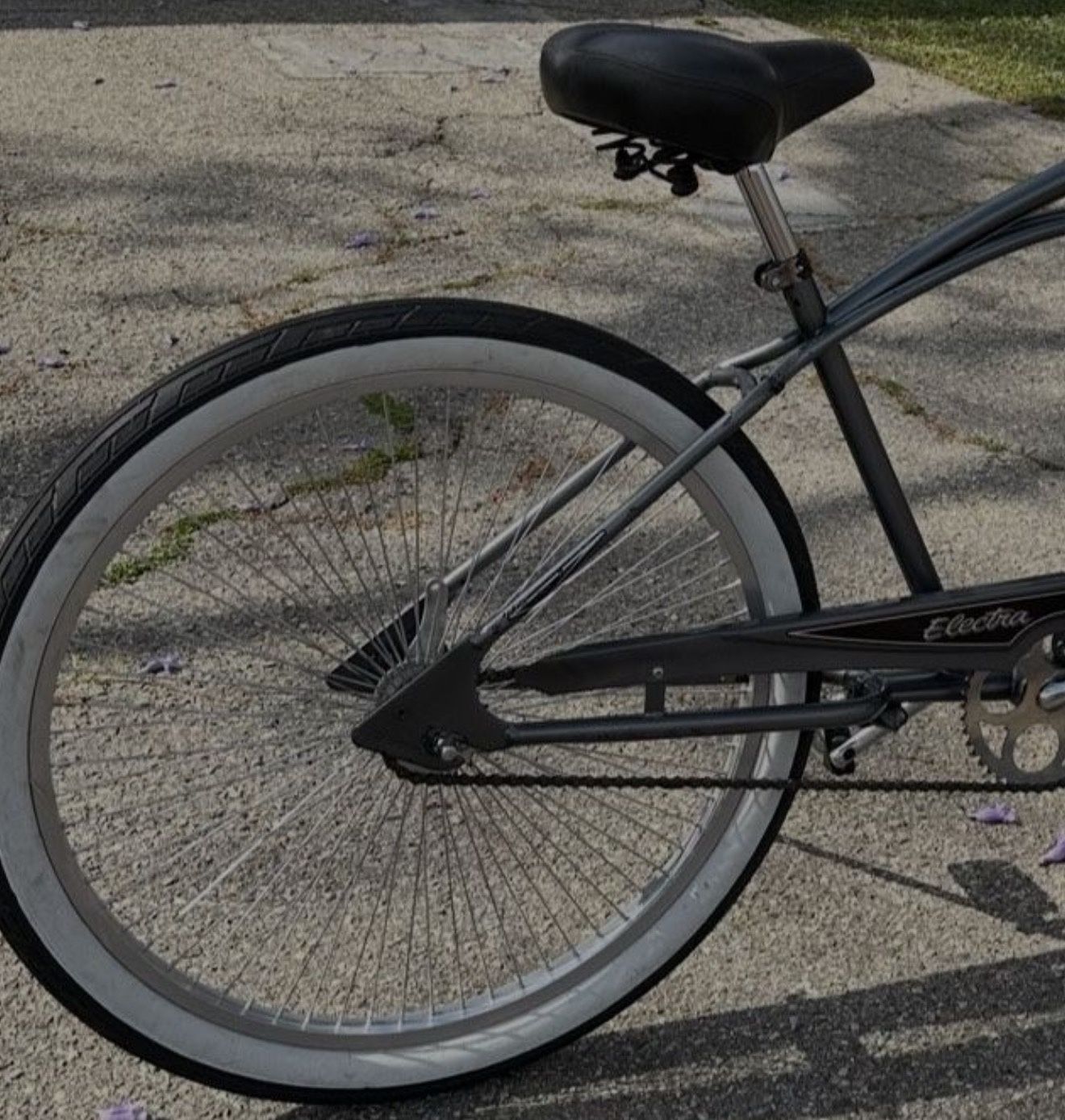 Lowrider Cruise White Walls Ride Smooth Like Butter