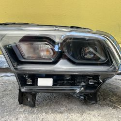 2021-2023 DODGE DURANGO LH HEADLIGHT OEM #4