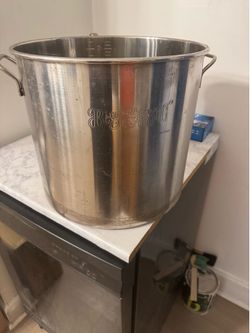 Cooking pot