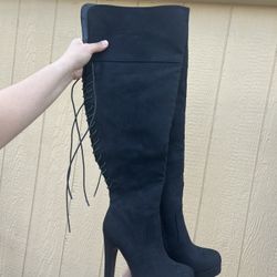 Heel boots