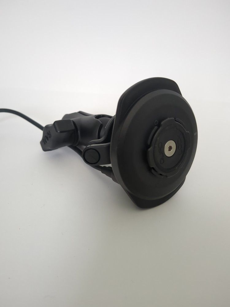 Quad Lock Wireless Charger w/ Vibration Damp