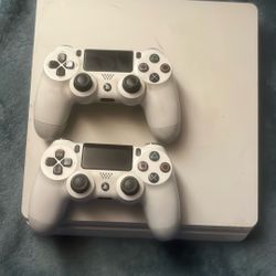 white Ps4