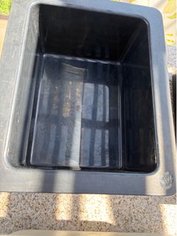 CAMBRO coldfest pan