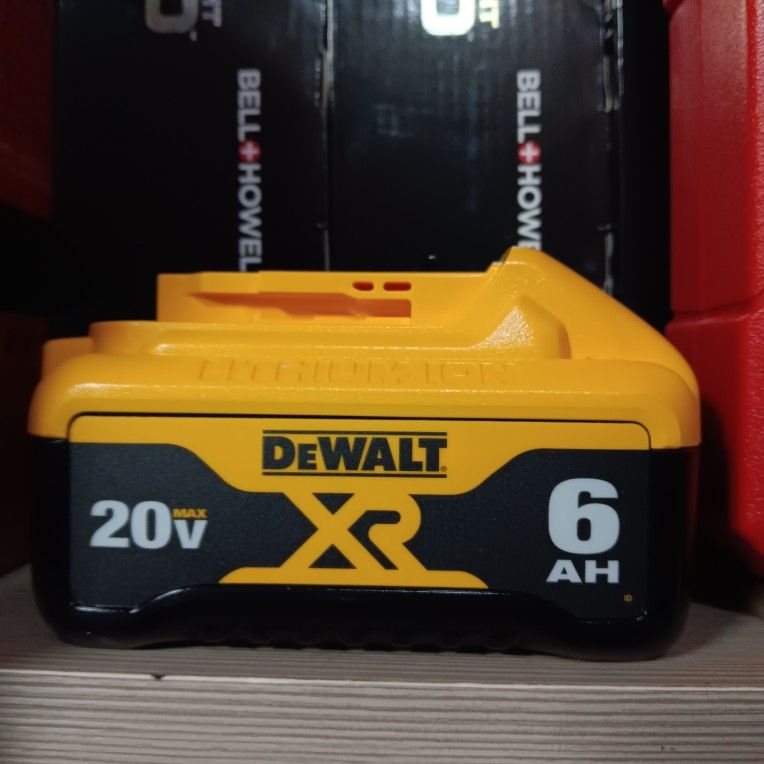 Dewalt new 6ah Battery XR