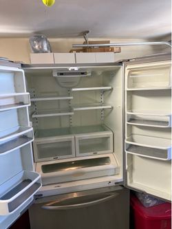 Kitchen Aid refrigerator