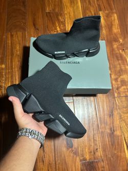 Balenciaga speed runners