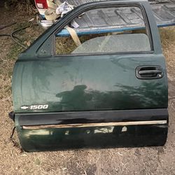 2001-2006 suburban and Silverado doors