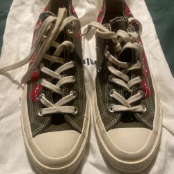 Commes Des Garcon Low Top Chucks 