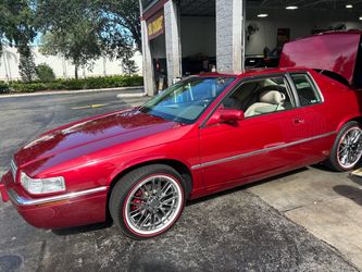 2001 Cadillac Eldorado Red 2-Door Coupe