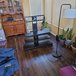 TV Stand With Shelves