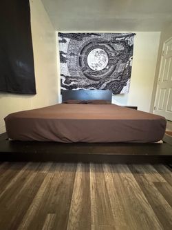 Bedroom set