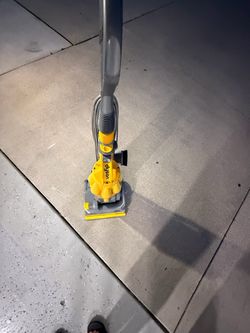 Vacuum Dyson