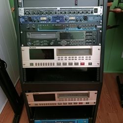 Mackie Board Mixing Console Rack   Alexis master Disk Recorder 20 Bit Digital Audio Recorder 2 V4 KRK Powered Studio Monitors 