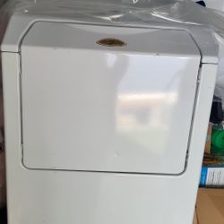 White washing machine 