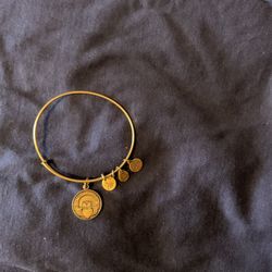 Alex And Ani Brass Claddagh Bangle Bracelet