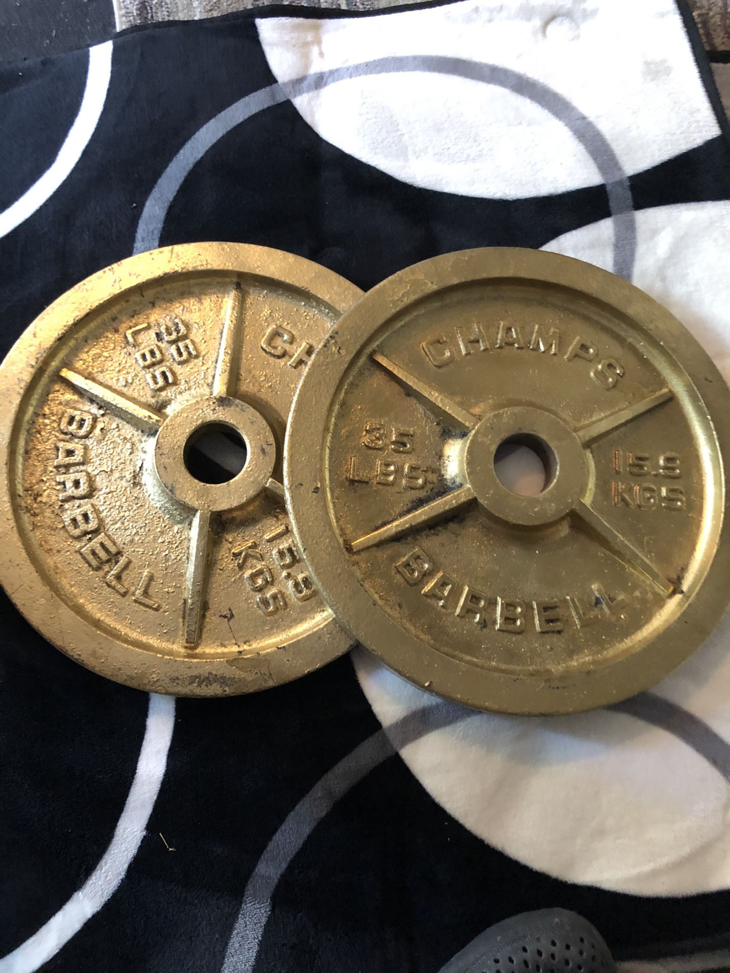 2 35lbs Olympic weights