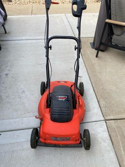 Black and Decker lawn hog electric mower