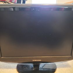 Samsung LN-T1953H Monitor TV with Stand 