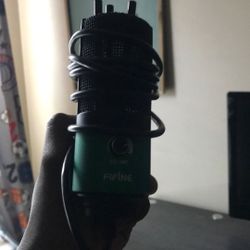 Green Mic
