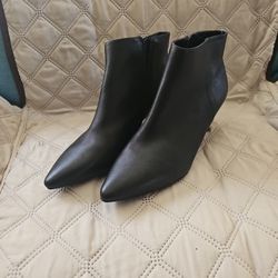 Womens Ankle Black Boots NEW