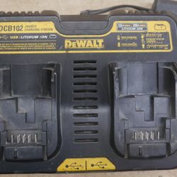 dewalt DCB102 duel charger 890176-1 