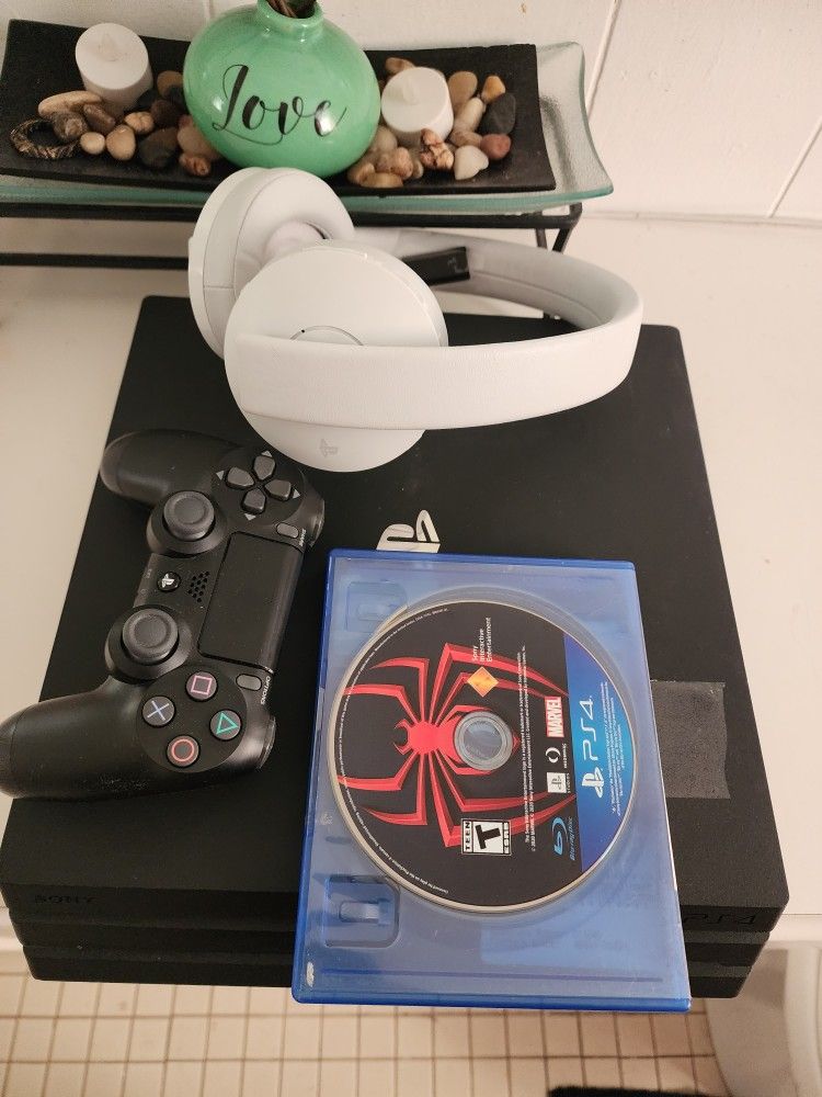 Playstation 4 Pro +  Bluetooth Headphones+ Spiderman Miles morales Ps4